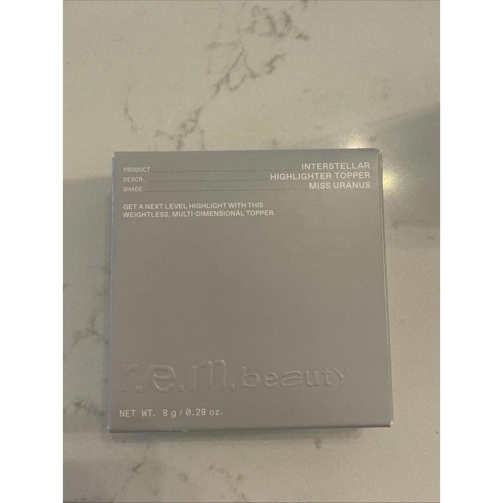 r.e.m. beauty Interstellar, .28 oz Highlighter Topper In Shade MISS URANUS NIB